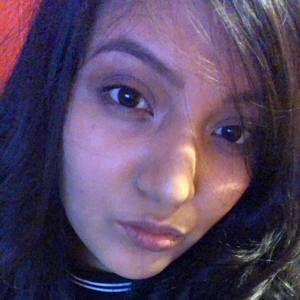 Meet your Posher, Kenia